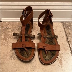 Lucky brand sandals
